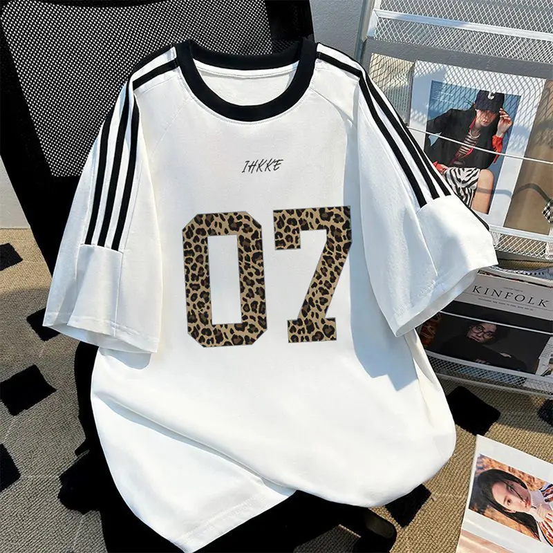 Kaos Olahraga Oversize Wanita Jersey Style Sporty T-Shir