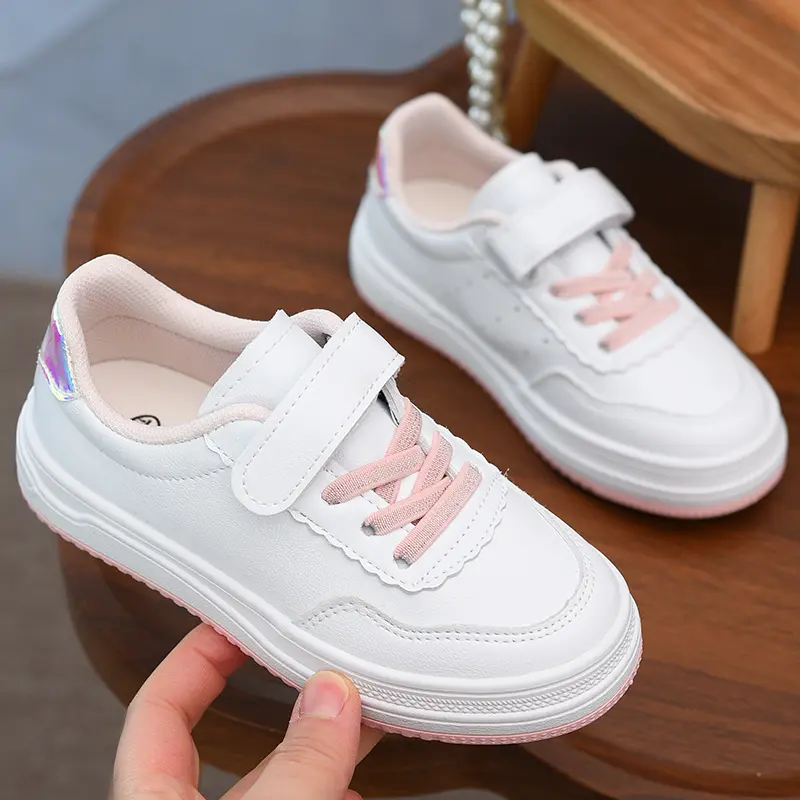Children's board shoes, low cut soft soled, girls' 2025 Spring and Autumn new style children's shoes, wear-resistant white shoes, girls' shoes