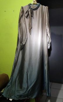 Product Review of Candy Outfitku - Luna dress (tanpa hijab) gamis gradasi silk sutra Baju Muslim Mewah Wanita from f**i y**i 1