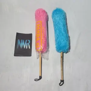 KEMUCING BENANG BULU HALUS LEMBUT ANTI GORES KEMOCENG SULAK PEMBERSIH DEBU KOTORAN SERBAGUNA Diameter 6 cm Panjang 43 cm Handmade