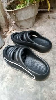 Product Review of Cososisi Sandal Pria Baru Sandal Pasangan Pantai Selebriti Sol Tebal ukuran: 30-44 from M**t 0