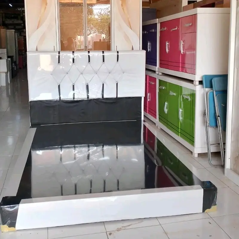 divan full jok uk 160x200 atau no 2 . ada kakinya nanti dipasangin 0