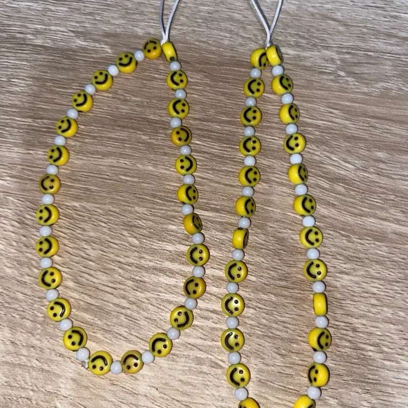 Tali Handphone Charm Smile Putih untuk Lanyard Aksesoris 1