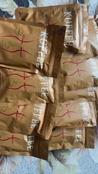 Product Review of [COMBO] KUFFEE BY YUNIE ILUNIEY BERPERISA WHITE COFFEE & CHOCO LATTE from 𝘴**4 0