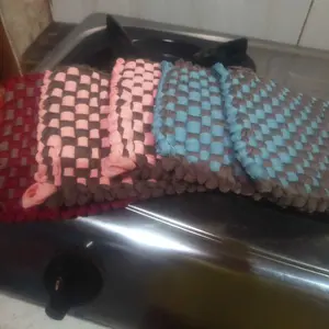 Cempal Lap Anti Panas Kain Ceumpal Wajan dll Tebal Elastis 90% Spandek 10% Katun Ukuran 15cm x 15cm Ketebalan 1cm Banyak Varian Warna