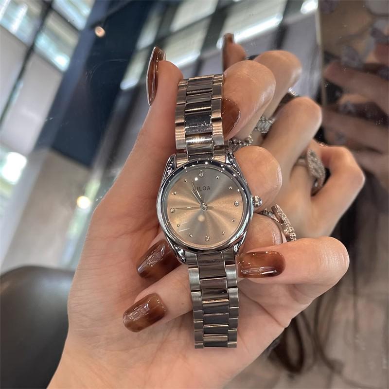  Đồng Hồ Hvan AW24 Đồng Hồ Nữ Thời Trang Phong Cách Sang Trọng Thường Ngày Không Thấm Nước 【 hvan6658   