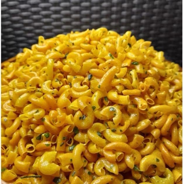 500gr makaroni cikruh pedas daun jeruk snack renyah jajanan viral makanan enak Cemilan Camilan Food 4