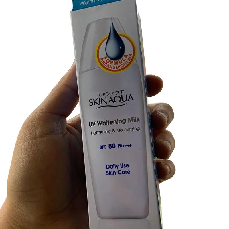 ￼Skin Aqua Uv Whitening Milk SPF 50 PA++++ 40gr 1