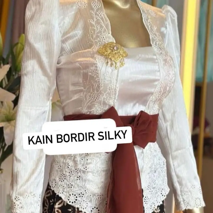 Kebaya Jadi Bordir Satin Silky Daun Rambat