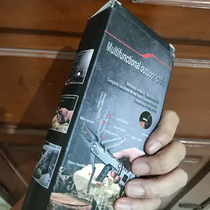 Kunci Tang Lipat Serbaguna 16-in-1 (untuk outdoor, emergency, toolkit mobil) – lengkap pisau, tang, obeng, pembuka botol. Juga tersedia Palu Tang Lipat Multifungsi (Axe Hammer Survival Tool) 16-in-1, all in one.