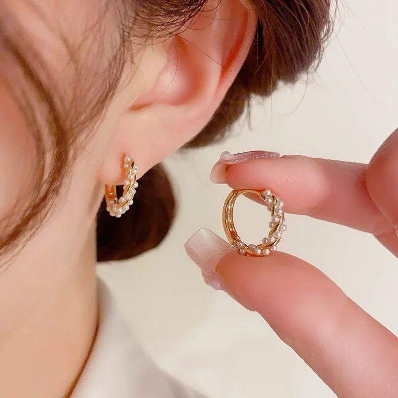 Product Introduction of Anting Bulat Mini Anting Bulat Kecil Model Kekinian AT662 Aksesoris Perhiasan 1