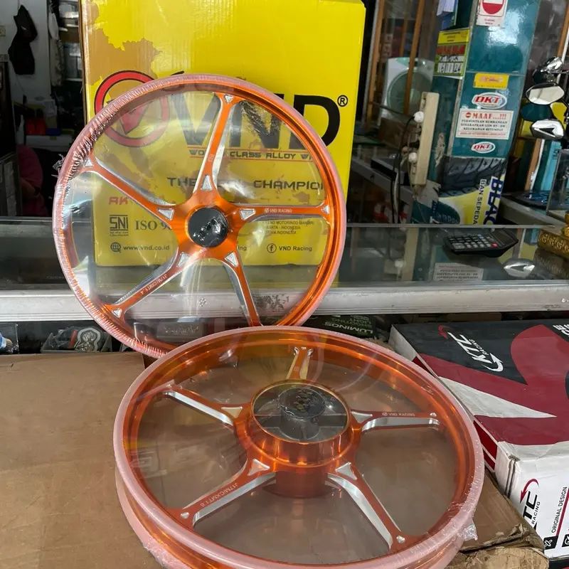 VND AK 55 R17 Vario 125.150.160 CBS