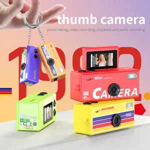 【Hadiah Hari Raya Hadiah Lebaran】4K Kamera Digital Gaya tren Mini Ultra HD dengan Layar Flip Kamera Jempol Portabel untuk Foto&0.96 inch Default 75MP Video Desain Retro Kompak dengan Lampu LED Cocok untuk Vlog Traveling dan Pemotretan Outdoor V380 Smart