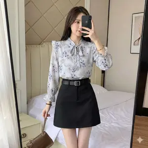 Nindya- Baju Bluse Atasan Wanita Lengan-Kemeja Wanita Motif Bunga Fashions Korean Casual