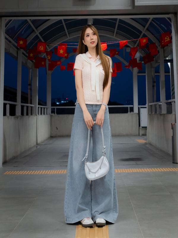 [DEAL HÀNG MỚI] Quần Jean Nữ Lưng Cao MIAA Ống Rộng Loe 33-37cm Tôn Dáng - Dài 95cm và 100cm size từ XS-XL - Quần Jean Nấm Lùn - Mã Ver4 | BigBuy360 - bigbuy360.vn