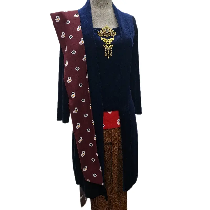 Kebaya Tunik Bludru Kutu Baru / Kutu Baru Tunik 0