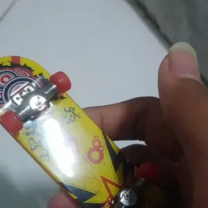 Mainan Finger Skateboard - mainan skateboard Jari - mainan Skateboard