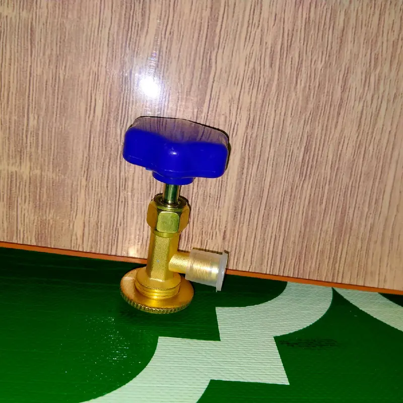 Hanya kirim jabodetabek, jawa barat saja,,tidak kirim luar jawa barat atau luar jawa,,, Paket Freon Showa R22 komplit sangat praktis untuk Ac rumah anda 2