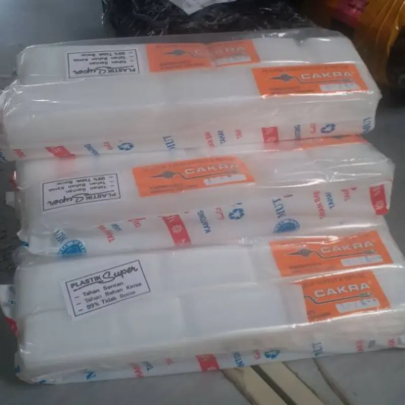 Plastik Es Lilin Uk. 3*23 cm, 3*26 cm 1 kg Plastik Es Mambo