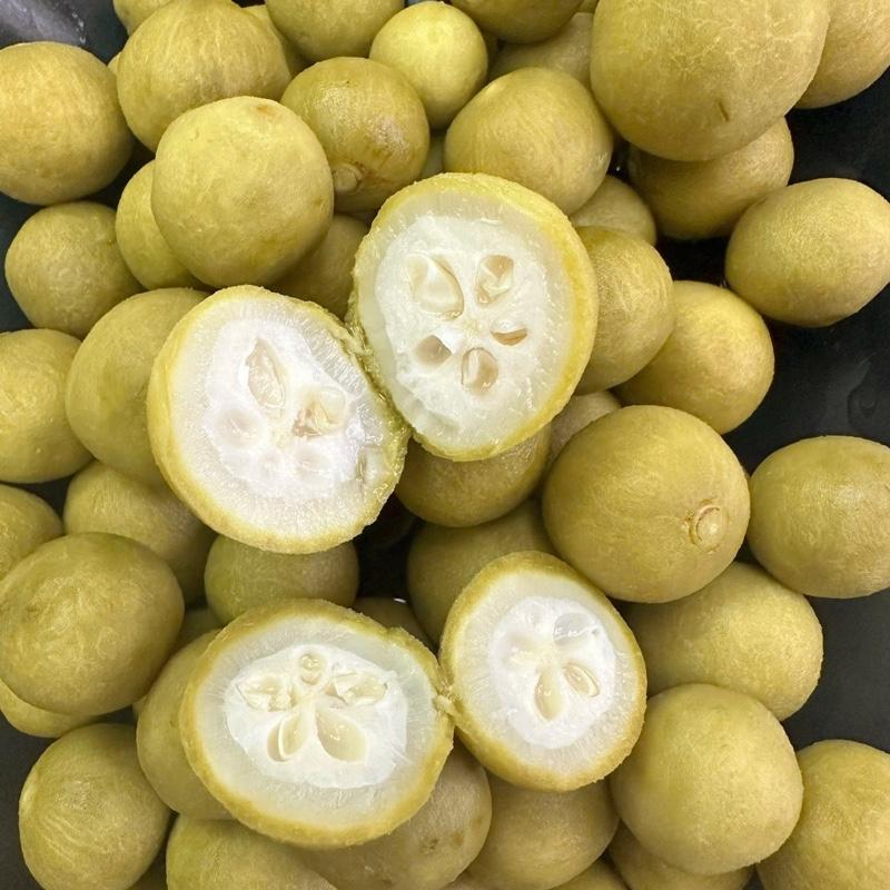 Ô mai Sấu giòn chua ngọt (có hạt) mới 2025 ( kèm muối ngọc yến ) Đặc sản Hà Nội