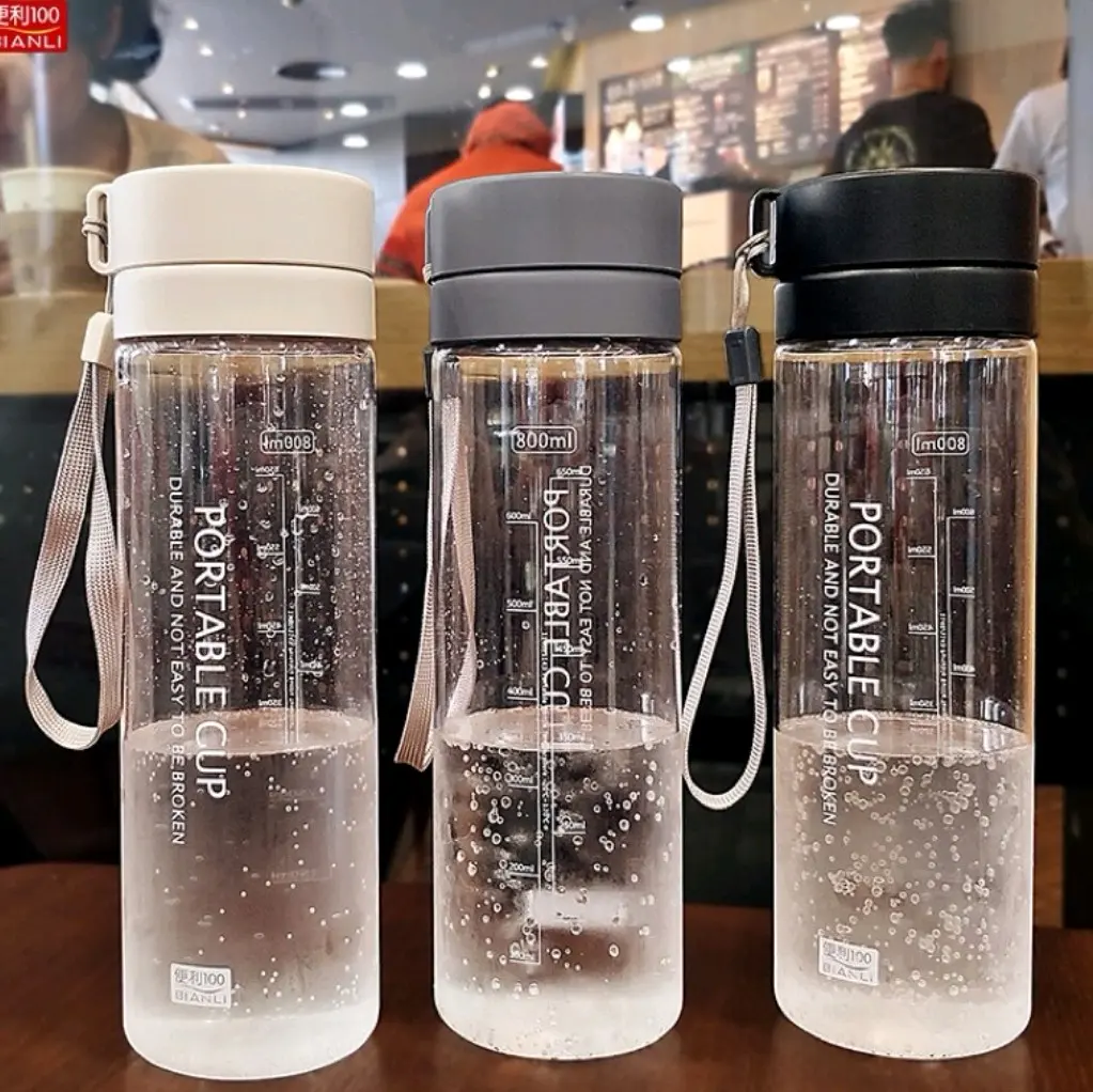 B ( B23 ) BOTOL MINUM PORTABEL CUP 800 ML HIGH QUALITY DENGAN SARINGAN DAN TALI Plastik Bottles Kitchenware Water