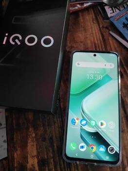 Product Review of vivo iQOO Z9x (12/256) Snapdragon 6 Gen 1 4nm (ANTUTU 570,456+), 6000 mAH, 1000 nits 120hz eye-care display, Dual Stereo Speaker] from °**° 0