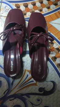 Product Review of Erabyan Shoes - Naisha Sepatu Mules Heels Wanita | Hak 3 cm from M**r 0