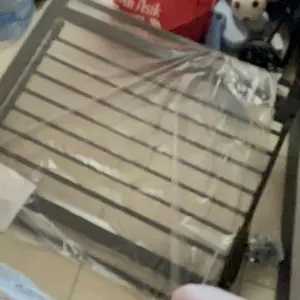 Pagar Pengaman Bayi, Penghalang Pintu & Tangga Mudah Dipasang Kunci 2 Arah Tidak Perlu Mengebor Cocok untuk Pintu Dapur dan Tangga