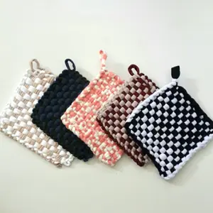 (3 Pcs) Cempal Anyam Anti Panas Tatakan Wajan Panas / Lap Cempal Anti Panas Pelindung Tangan Dapur