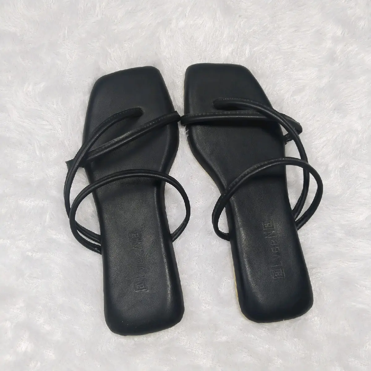 Sendal Jepit Wanita Model Terbaru TP 003, Ukuran 37-43, Sol Karet Non-Slip, Bahan Sintetis Premium Sandal