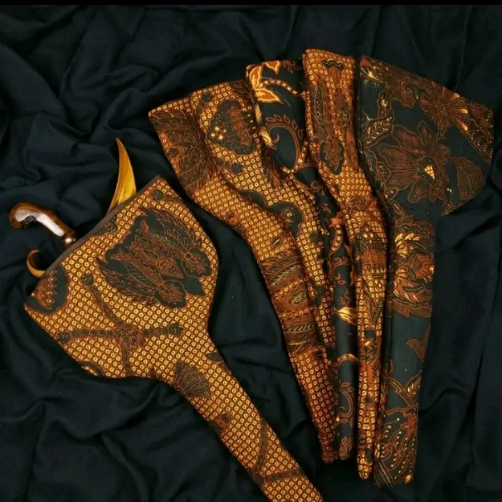 Singep Sarung Kain Wadah Kris Motif Batik Model Ladrang Premium