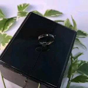 Cincin Titanium Couple Hitam Gold Silver Anti Karat Mata Mutiara(Harga satuan) G002