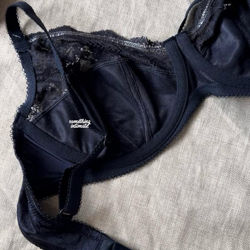 BERLEI Classic Lace Non Contour Bra YXE3 / Liquid Touch Breathable Unlined Plunge Wired Bra Big Straps High Support / Bh Tali Besar Seamless Dengan Kawat Tanpa Busa Tshirt Bra Zero Feel Ai 2