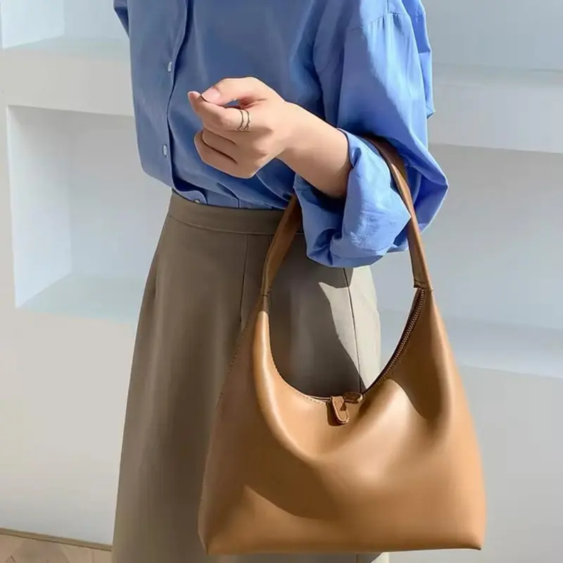Totebag Kulit Premium Underarm Aestetic Terbaru untuk Wanita Kuliah 7
