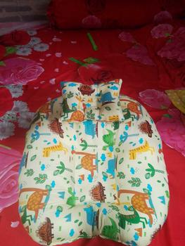 Product Review of SOFA BAYI/SOFA BAYI MURAH/TEMPAT TIDUR BAYI alas empuk newborn  bantal from A**a 0