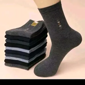 PAKET 6 PASANG KAOS KAKI MOTIF PRIA PANJANG 3/4 KAOS KAKAI DEWASA KERJA NYAMAN DAN TEBAL Lembut nyaman kaoskaki Cowok Formal Kantor warna random