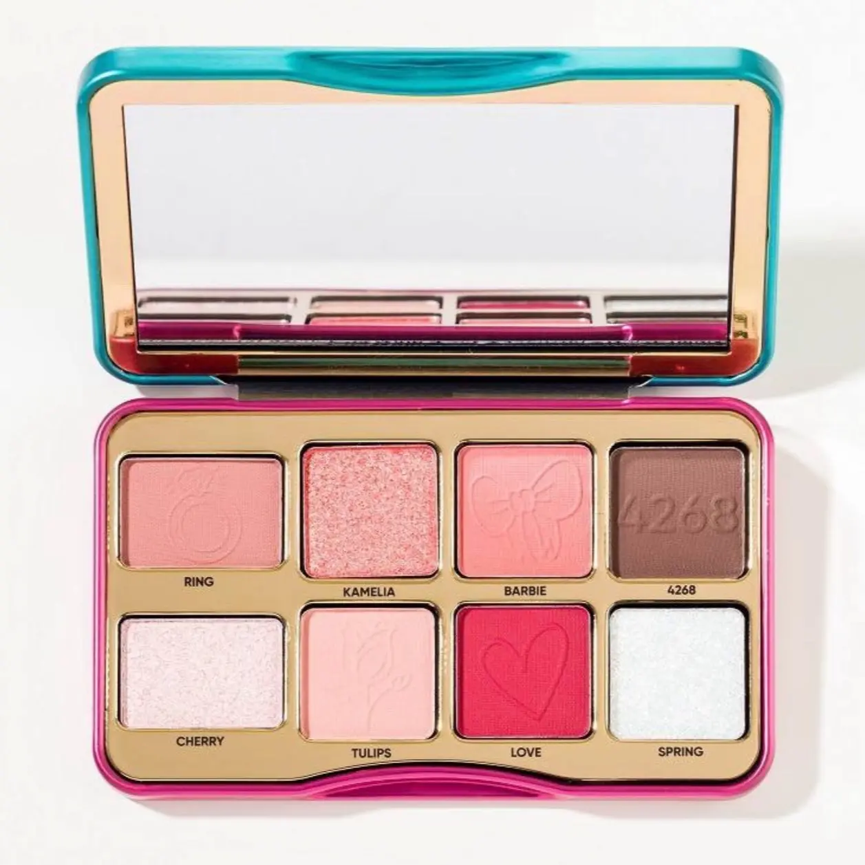 CHRISZEN X BELLA PARK LOVE OF MY LIFE EYESHADOW PALETTE ( CODE: POSH ) concealer