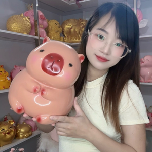 Thoa Chan- Heo đất xinh