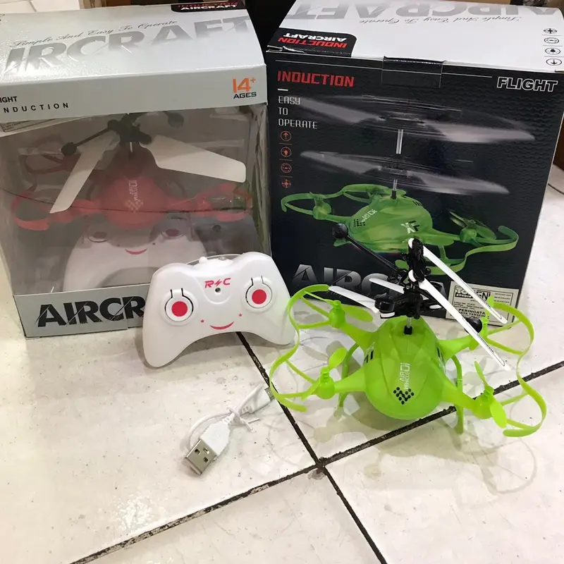 ￼Mainan Anak Drone Sensor Remote Control 4 Fungsi - Helikopter Drone Terbang + Hovering & Charger 0
