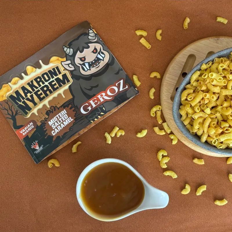 Geroz - Varian Manis - Makroni Nyerem Rasa Salted Caramel 1