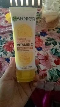 Product Review of Pembersih Wajah Terbaik 100ml Besar - Facial Muka from N**i Y**i 0