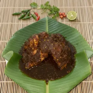 ayam pedas bumbu hitam 1/2 ekor  by helwa cholik Hitam