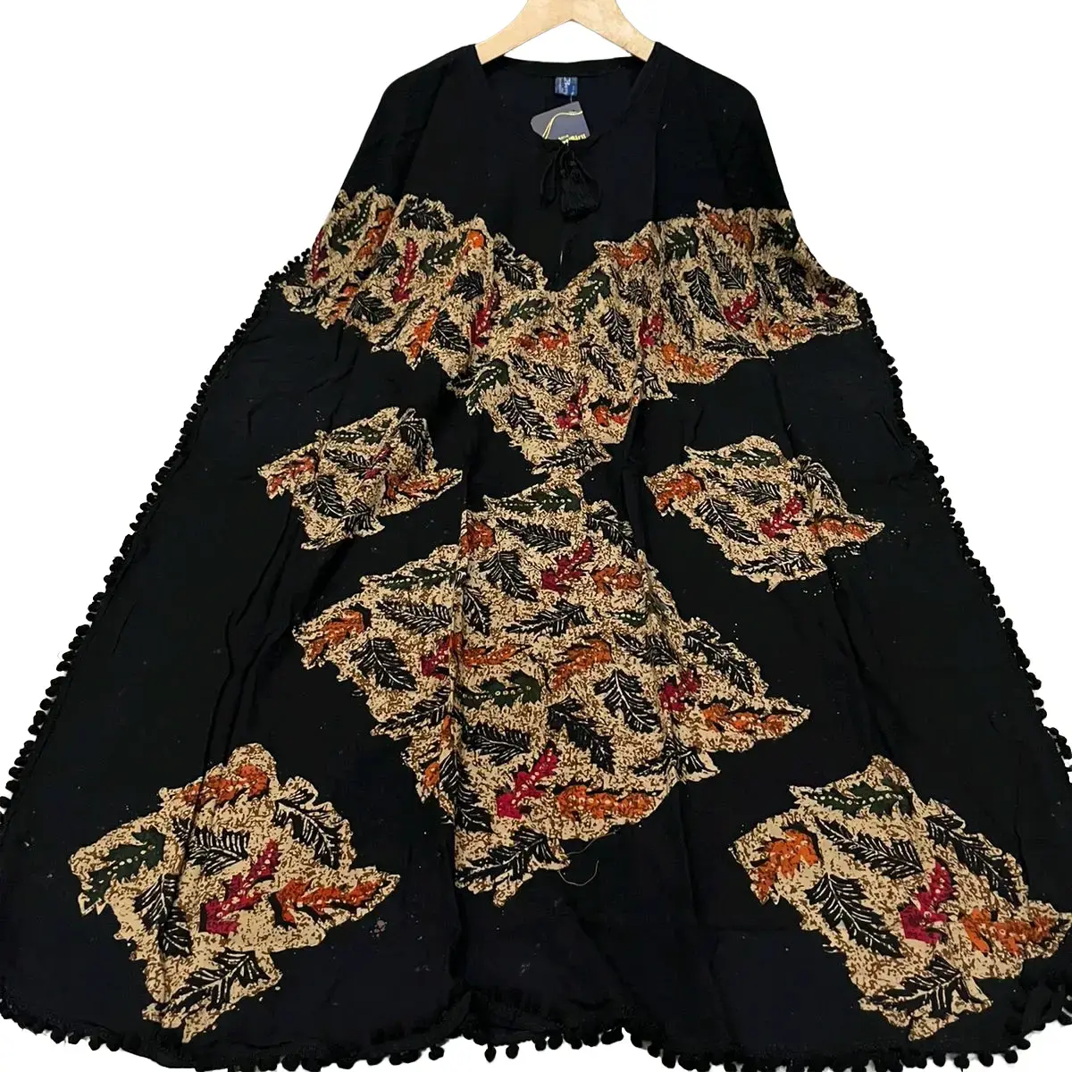 dress lowo pom pom terbaru bisa COD