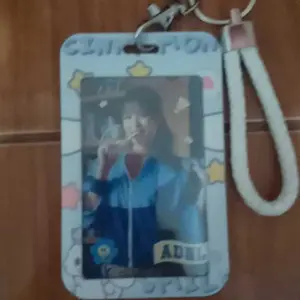 ID CARD HOLDER MOTIF KAWAII TEMPAT KARTU PHOTOCARD PHOTO CARD FLOWER Bahan Plastik Ukuran 11cm x 7cm Cocok untuk Unisex Gaya Imut Korean