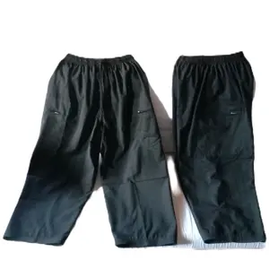 Celana Komprang Sirwal Muslim Hitam dengan Desain Sederhana dan Nyaman