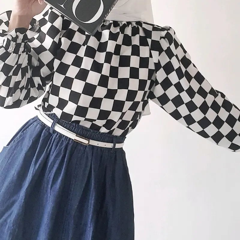 minimalistyle - CLEO Smocked Smok Blouse Bahan Crepe Wanita 3
