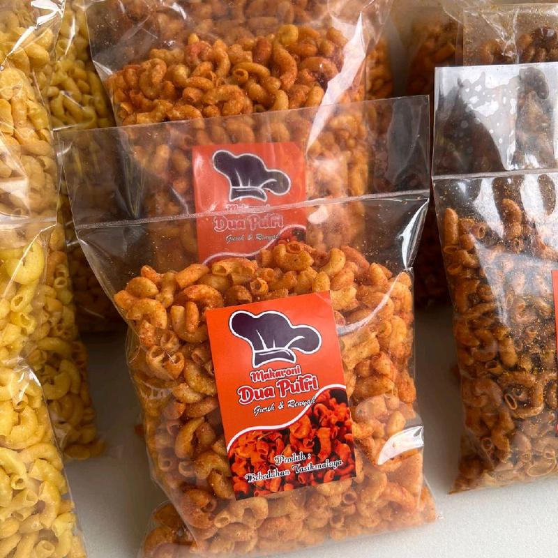 MAKARONI DUA PUTRI 250 GRAM  / CEMILAN KERING ENAK GURIH DAN RENYAH 9