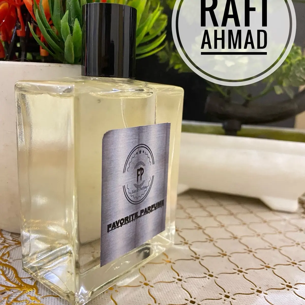FAVORITE PARFUME R.A PRIA TAHAN LAMA