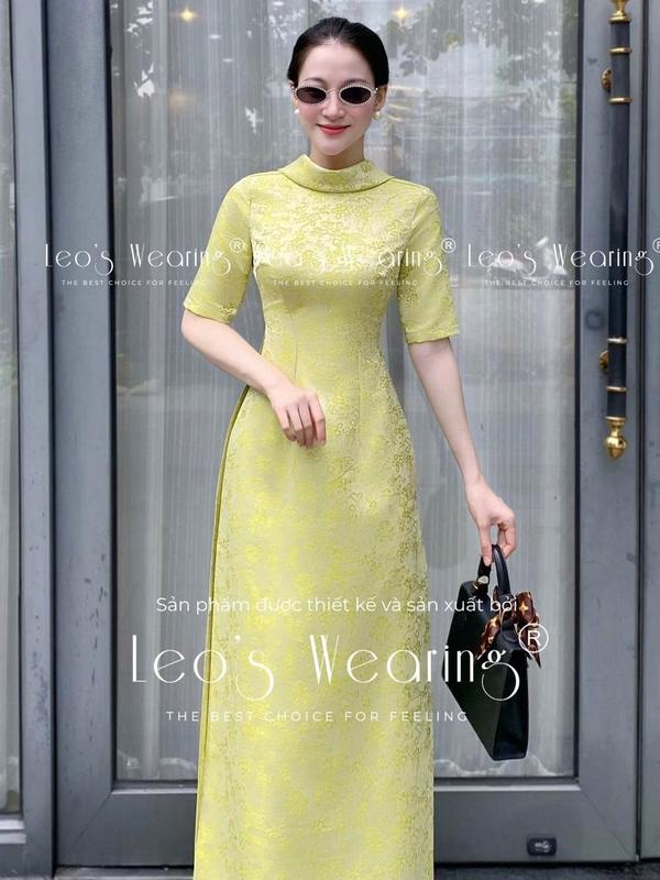 DA618 LEOSWEARING Áo dài lụa cổ bẻ cách tân tay ngắn và quần lụa xanh cốm sang trọng