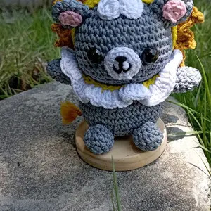 LOOK KHUN NOO || keychain